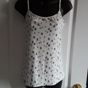 💕CUTE💕New tank top